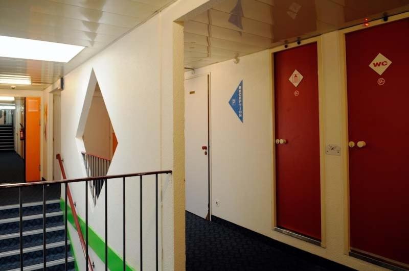 Lemon Hotel Avignon Rochefort Екстериор снимка