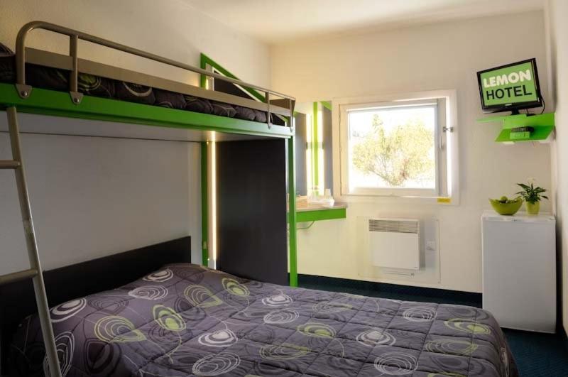 Lemon Hotel Avignon Rochefort Стая снимка