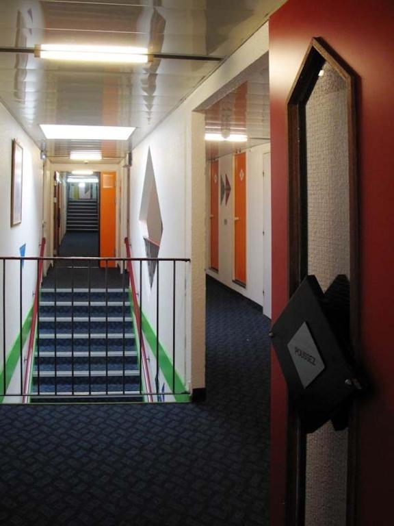 Lemon Hotel Avignon Rochefort Екстериор снимка