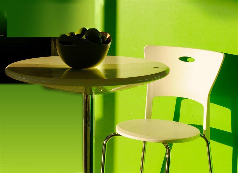 Lemon Hotel Avignon Rochefort Екстериор снимка