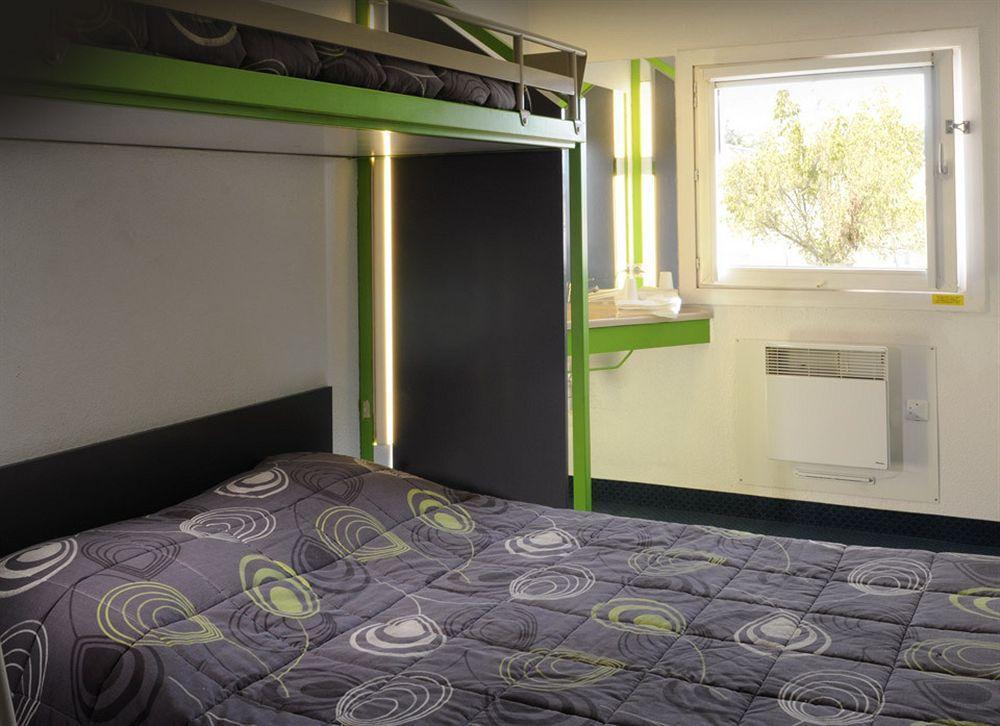 Lemon Hotel Avignon Rochefort Екстериор снимка