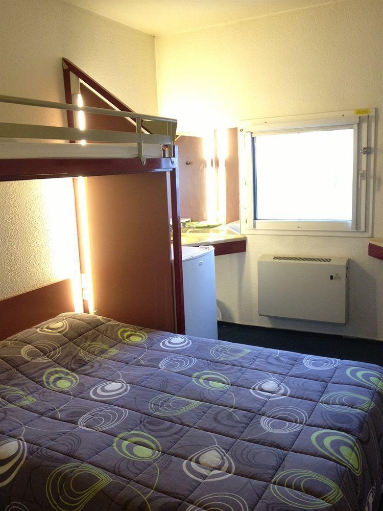 Lemon Hotel Avignon Rochefort Екстериор снимка